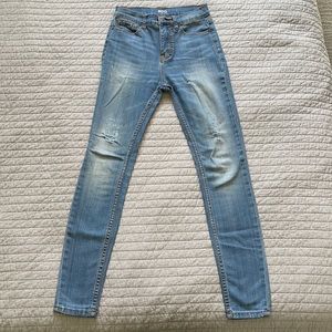 BDG High-Rise Twig Ankle Skinny Jean Size 25